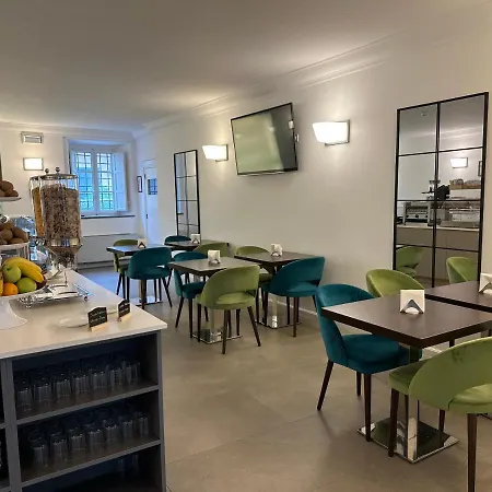 Hambros - Il Parco In Banchieri 4* לוקה