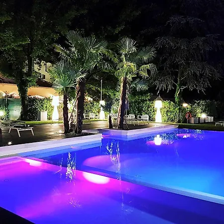 Hambros - Il Parco In Banchieri Hotel Lucques