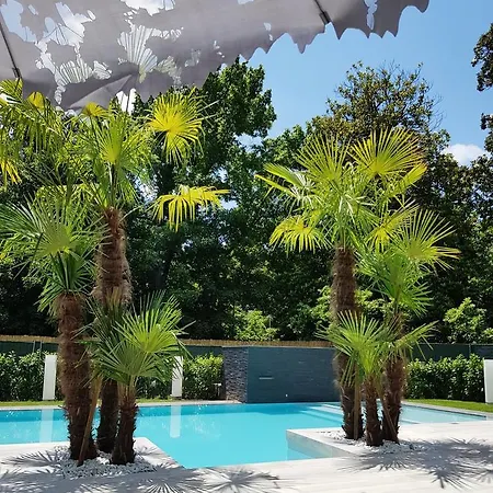 Otel Hambros - Il Parco In Banchieri Lucca