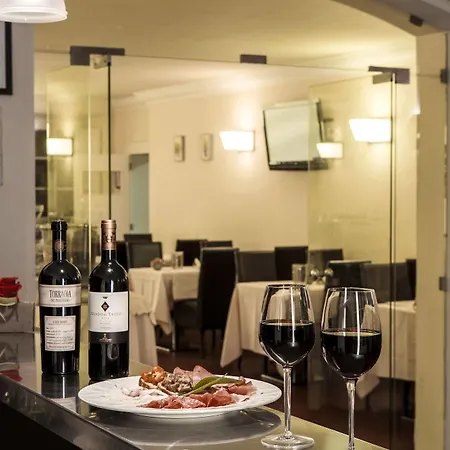 Hambros - Il Parco In Banchieri מלון 4*